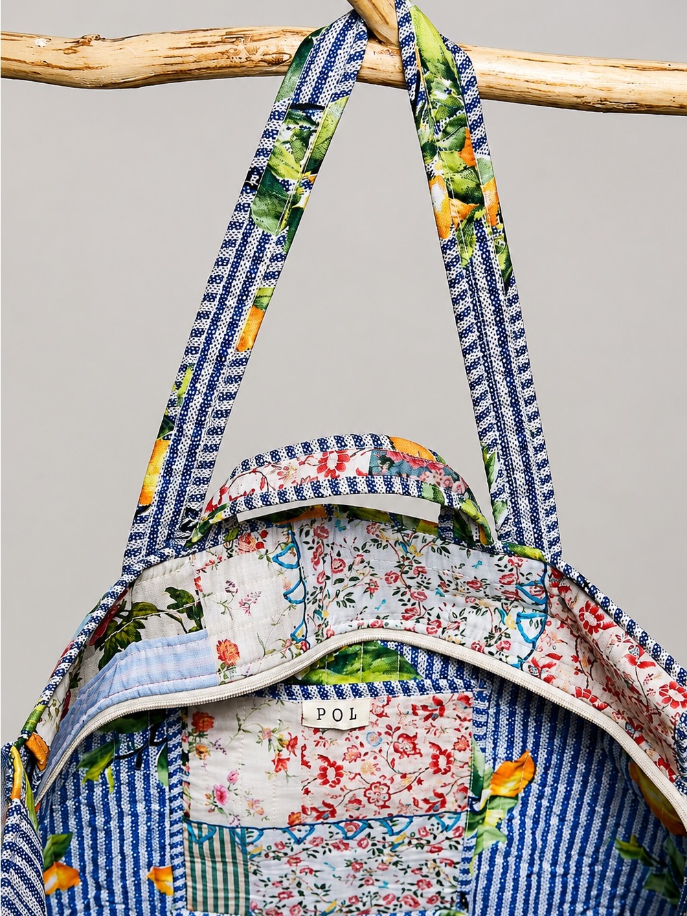 POL Quilt Patchwork Tote Bag - Floral Multicolor - Picture 5 of 5